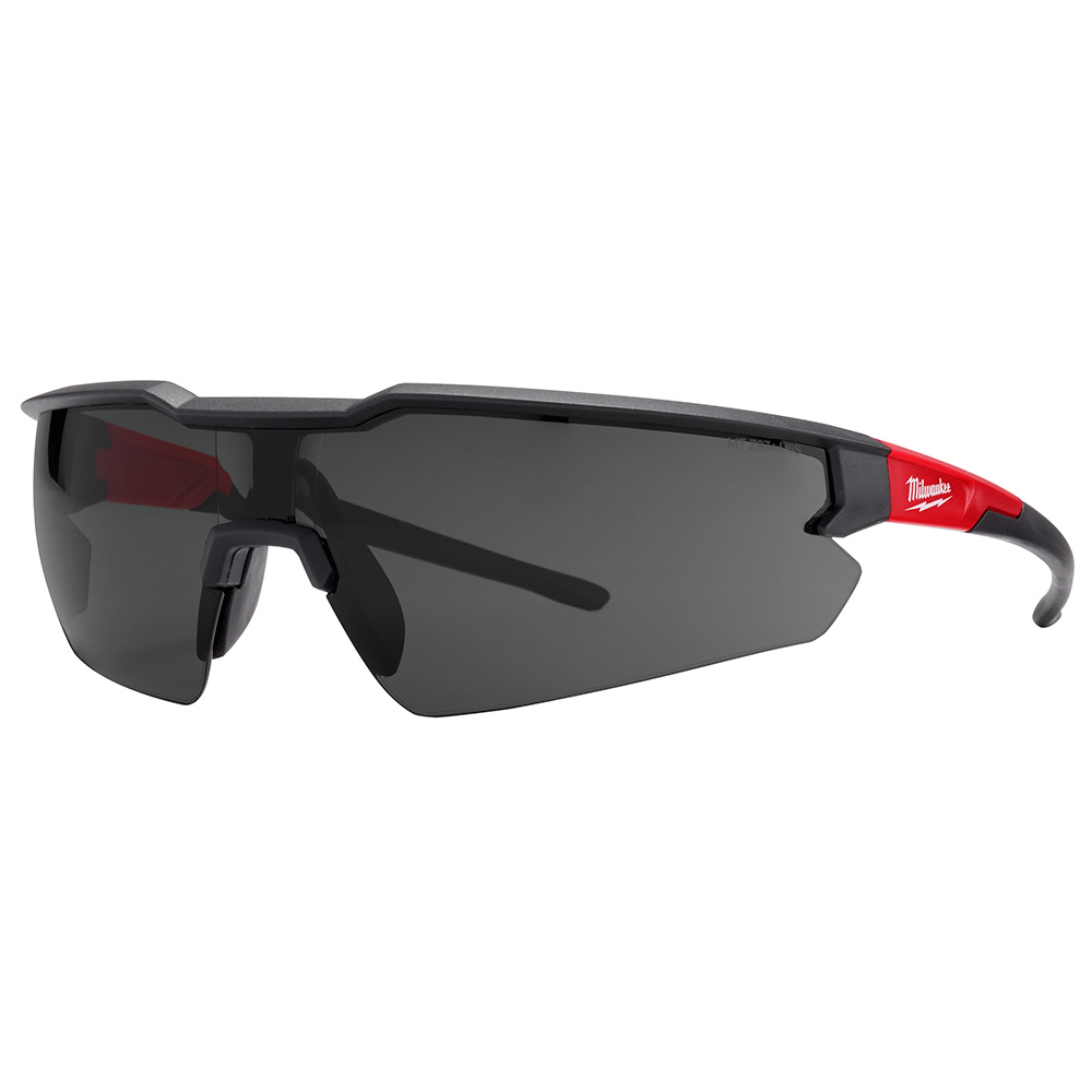 Gafas de seguridad oscuros- Lentes antiarañazos 48-73-2015 Milwaukee